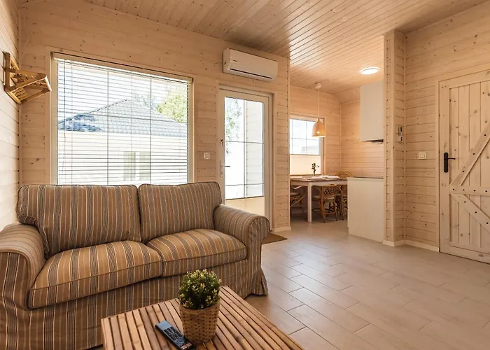 Off White Сasa de vacaciones